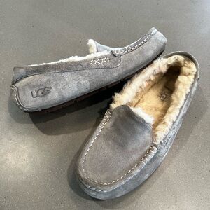 Women’s Ansley suede slipper.